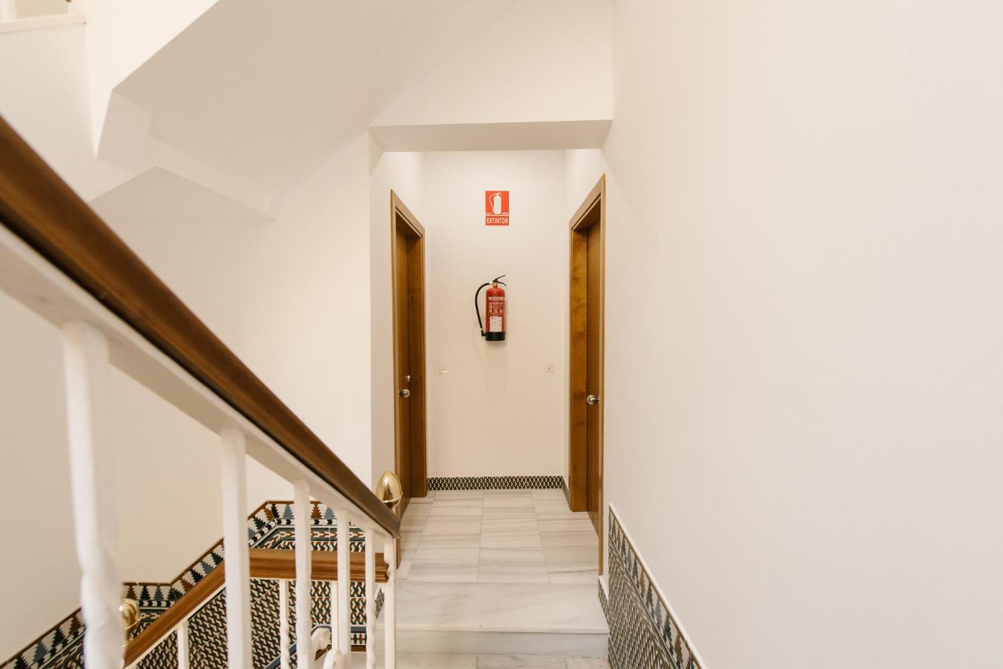 T2, Tirso De Molina, Apartamento Luminoso Y Tranquilo Sevilla Eksteriør billede